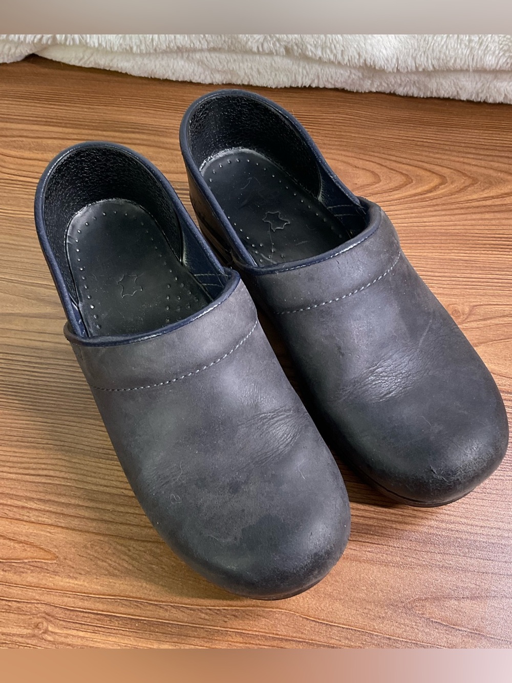 Dansko classic black leather clogs size 38